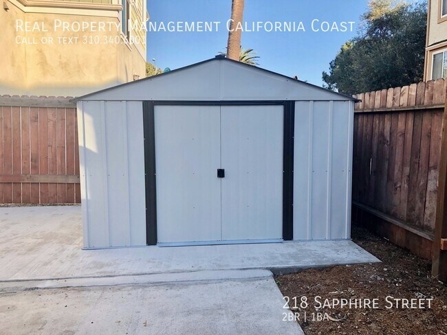 Building Photo - 218 Sapphire St