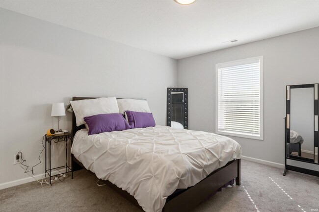 Building Photo - 14732 Verona Lks Psge