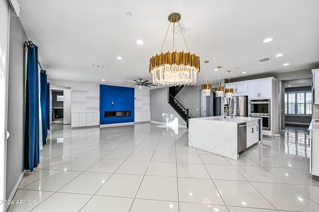 Building Photo - 22434 N 94th Ln