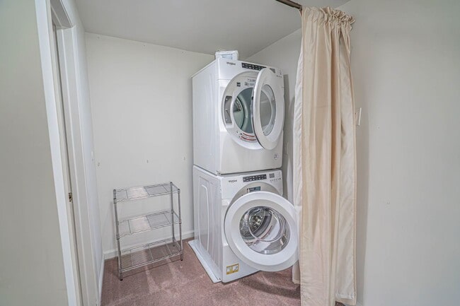 Building Photo - 2 Bedroom Home in Friendly Valley in 55+ C...