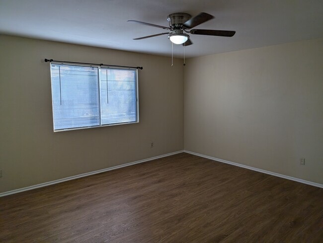 Building Photo - 14417 N Teakwood Ln