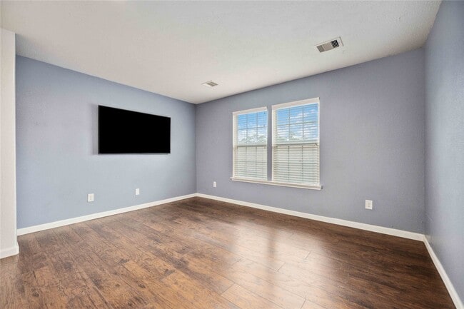 Building Photo - 4322 Richland Chambers Ln