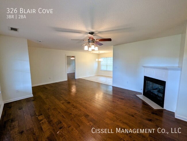Building Photo - 326 Blair Cove
