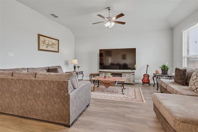 Building Photo - 1012 Kensington Wy