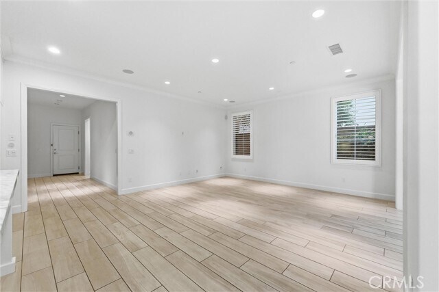 Building Photo - 56 Farmhand