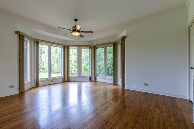 Building Photo - 5420 Belmont Ct