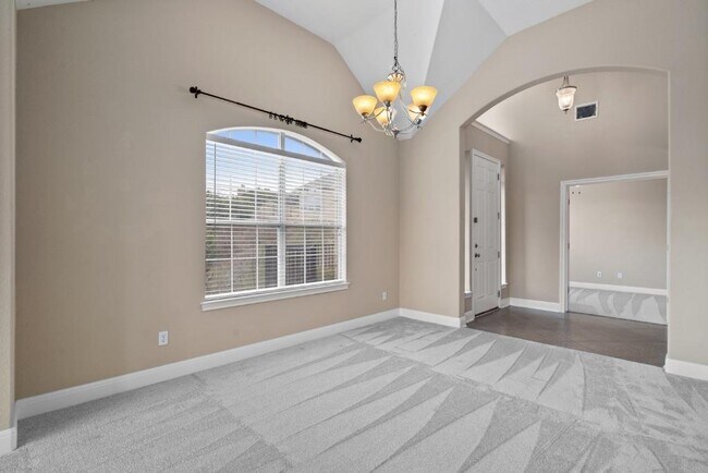 Building Photo - 202 Sunrise Ridge Cove
