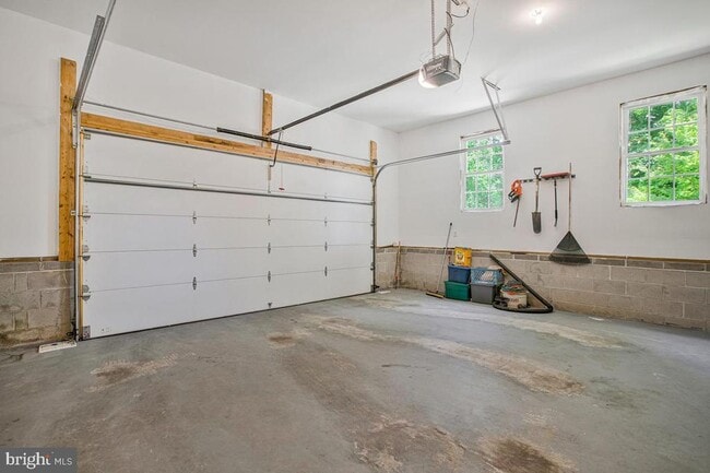 Building Photo - 1804 Grafton Ln