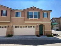 Building Photo - 530 Longmeadow St