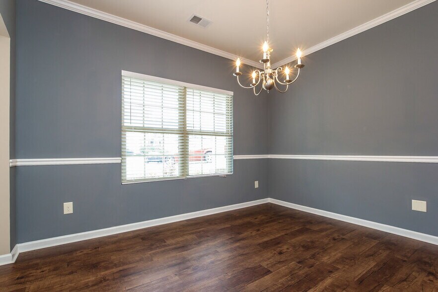 Building Photo - 251 Chandler Bluff Ct SE