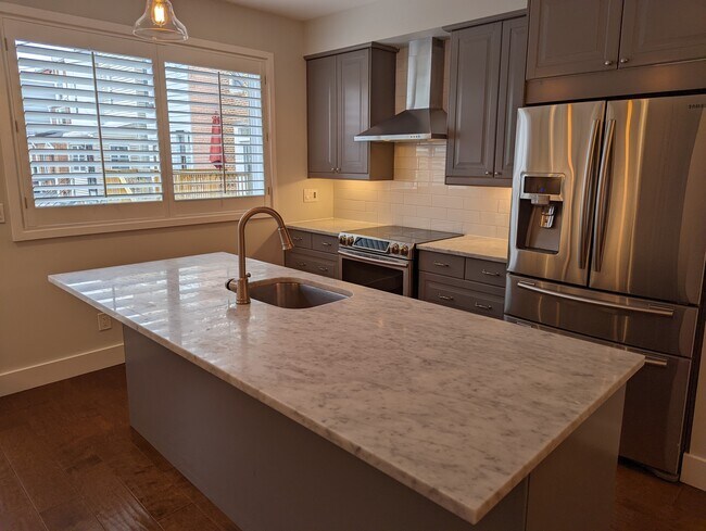 Building Photo - 228 F St NE