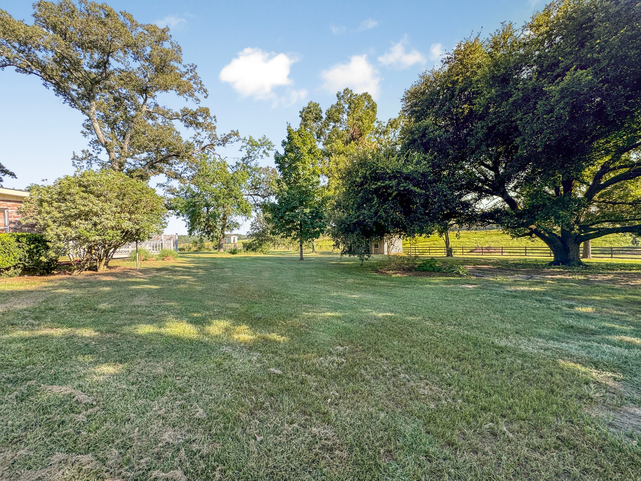 Building Photo - 3018 Wardlaw Rd