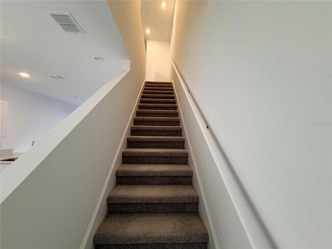 Building Photo - 2946 Skyline Lp