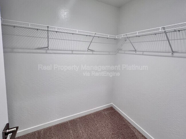 Building Photo - 2891 E Tierra Dr