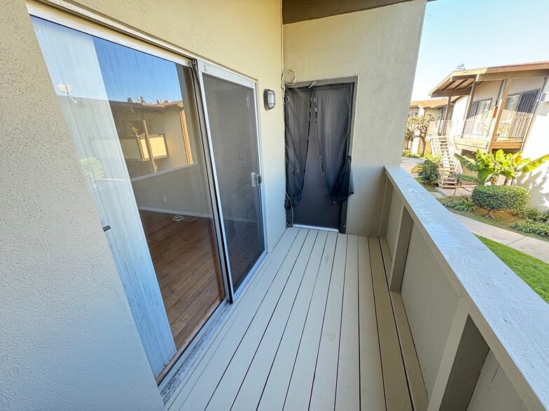 Building Photo - 808 Coriander Dr