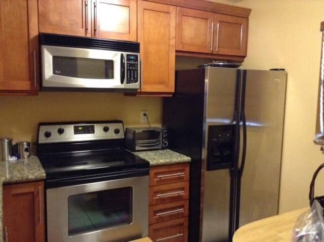 Building Photo - 3199 Foxcroft Rd