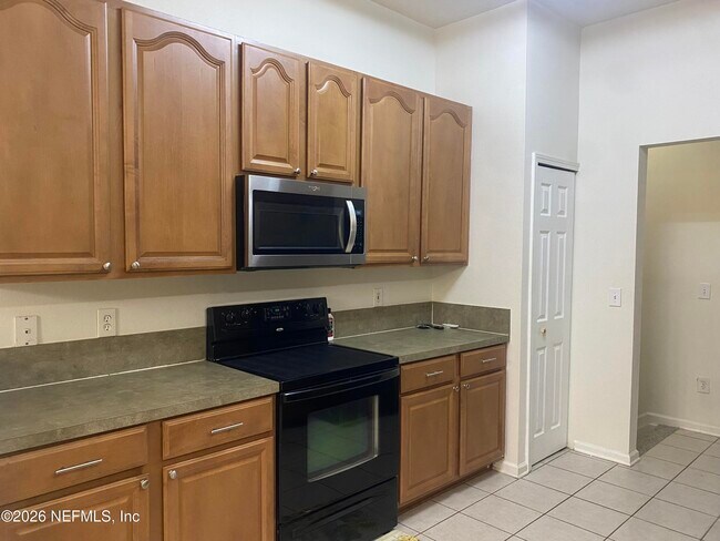 Building Photo - 9410 Osprey Branch Trail