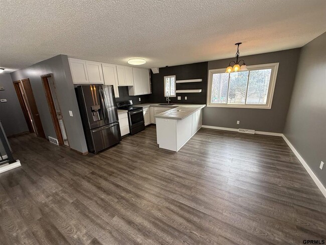 Building Photo - 9723 Ogden Cir