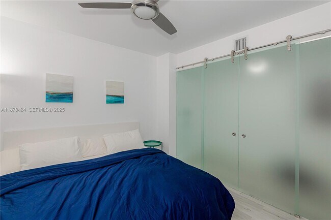 Building Photo - 1830 S Ocean Dr