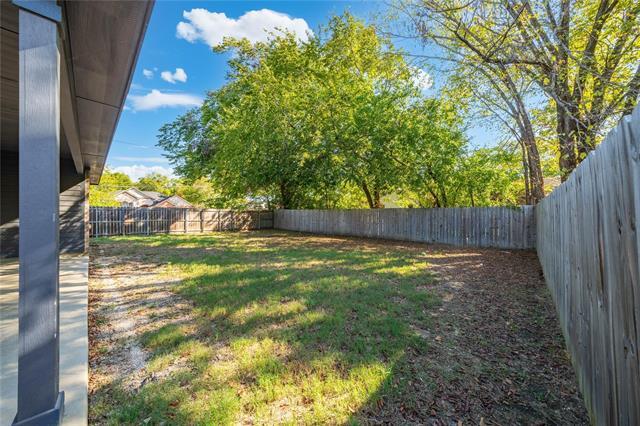 Building Photo - 4800 Rimwood Dr