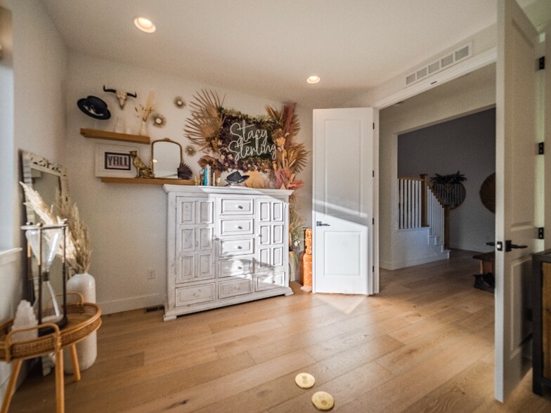 Building Photo - 3439 W 154th Ave