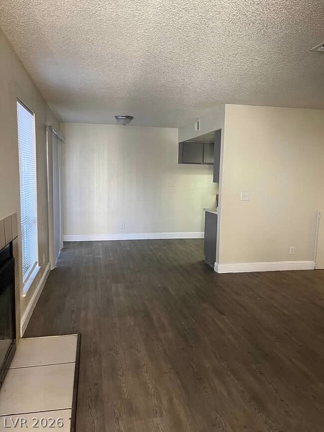 Building Photo - 4941 Newport Cove Dr