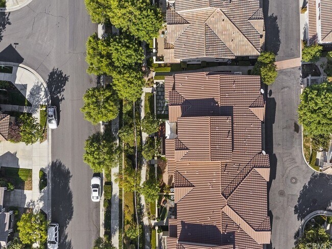 Building Photo - 28989 Frankfort Ln
