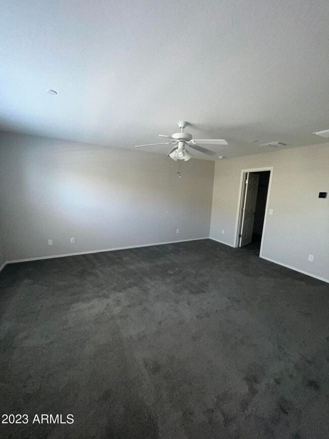 Building Photo - 1144 S Sawyer