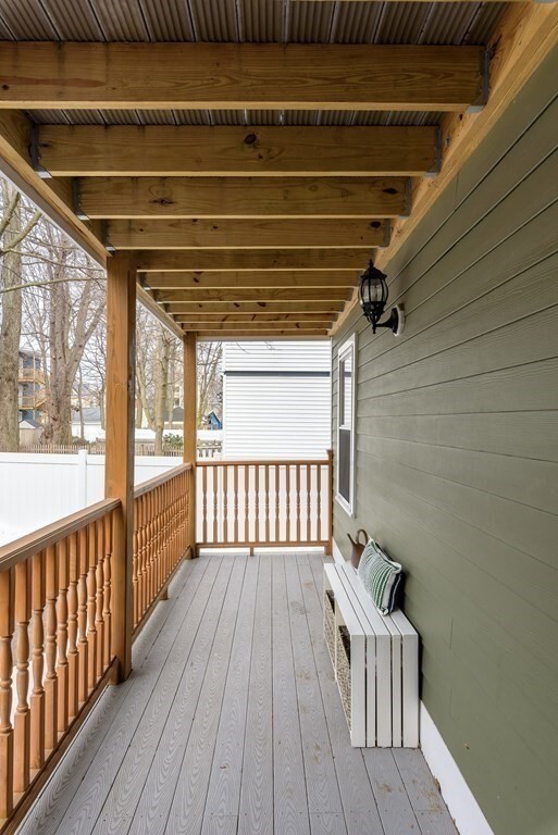 Building Photo - 143 Williams St