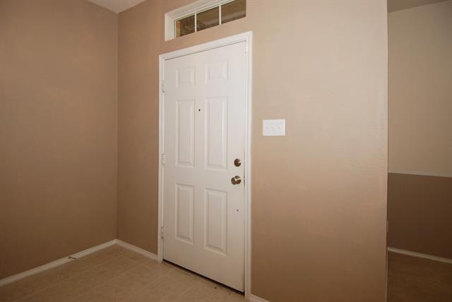 Building Photo - 9732 Kingsmill Dr