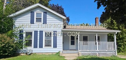 Building Photo - 434 W Clark St