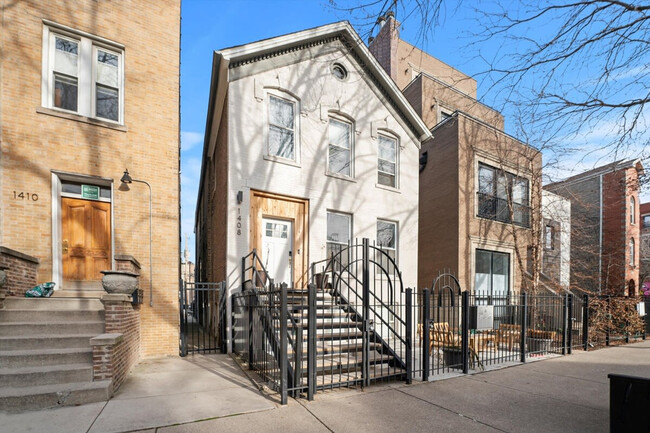 Building Photo - 1408 W Ohio St