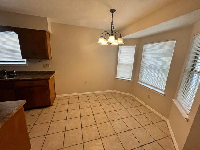 Building Photo - 41 3rd Ave