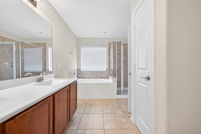 Building Photo - 24670 Folkstone Cir