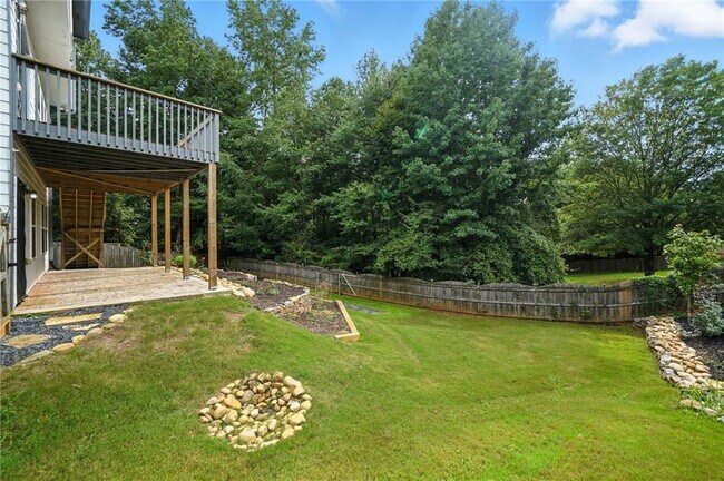 Building Photo - 6030 Ellington Cove