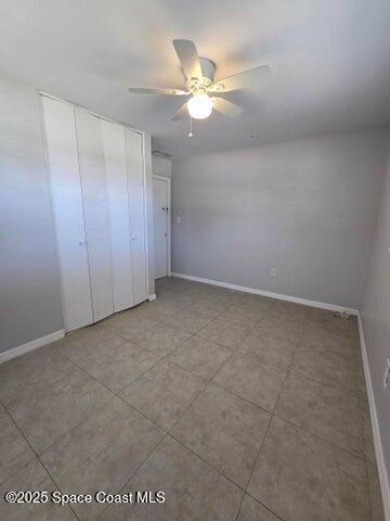 Building Photo - 2417 Delaware Dr