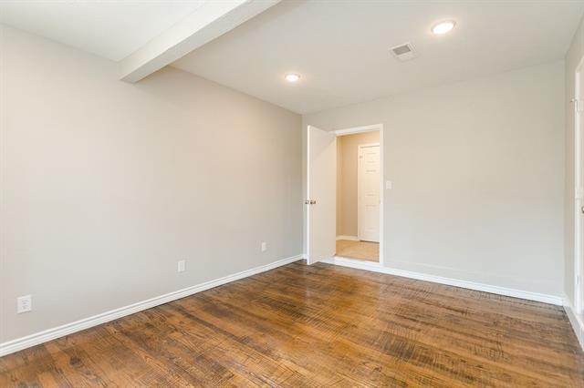 Building Photo - 10265 San Lorenzo Dr