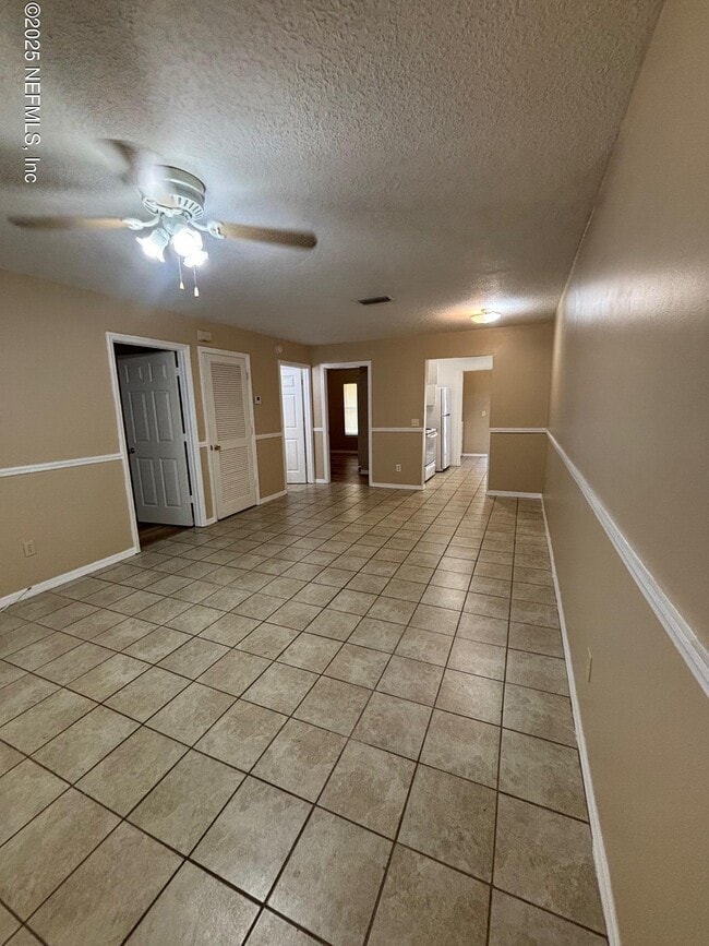 Primary Photo - 177 Palmer St