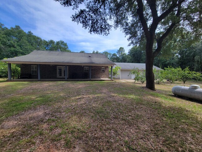 Building Photo - 4707 Nichols Creek Rd