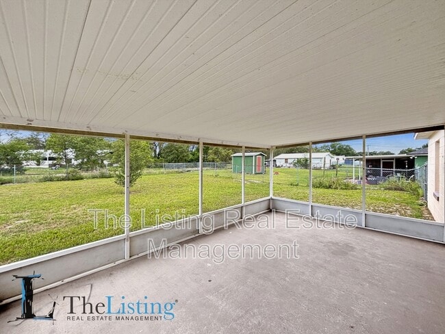 Building Photo - 5637 Viburnum Ct