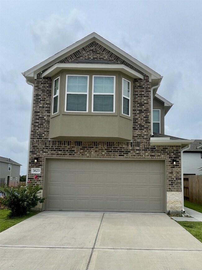 Building Photo - 3623 Pathfinder Ct