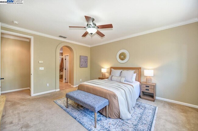 Building Photo - 1207 Villagio Dr