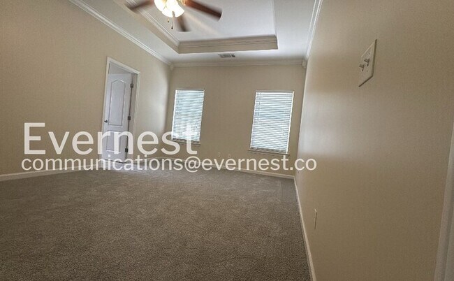 Building Photo - 273 Oxmoor Pl