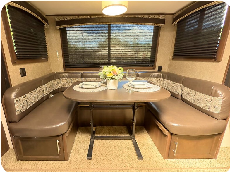 Building Photo - 414 Phippen Waiters Rd