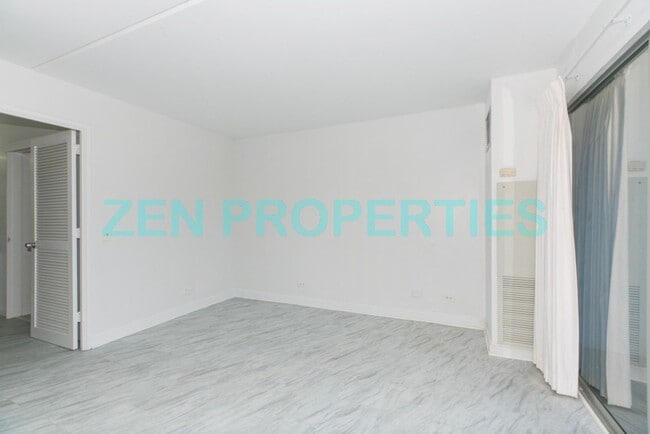 Building Photo - studio for rent at Lunalio Tower