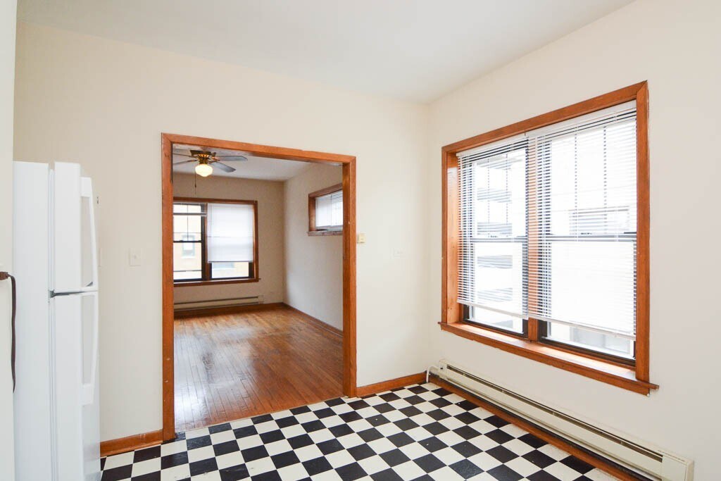 Building Photo - 2851 N Orchard St