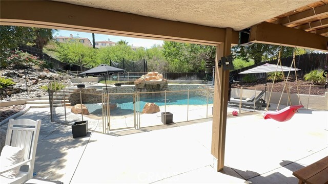 Building Photo - 30537 Longhorn Dr