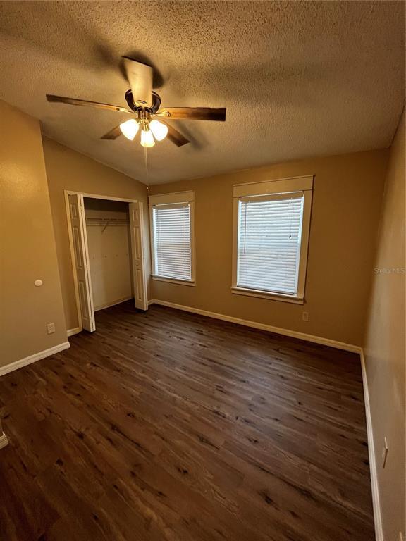 Building Photo - 8526 HUNTERS KEY Cir