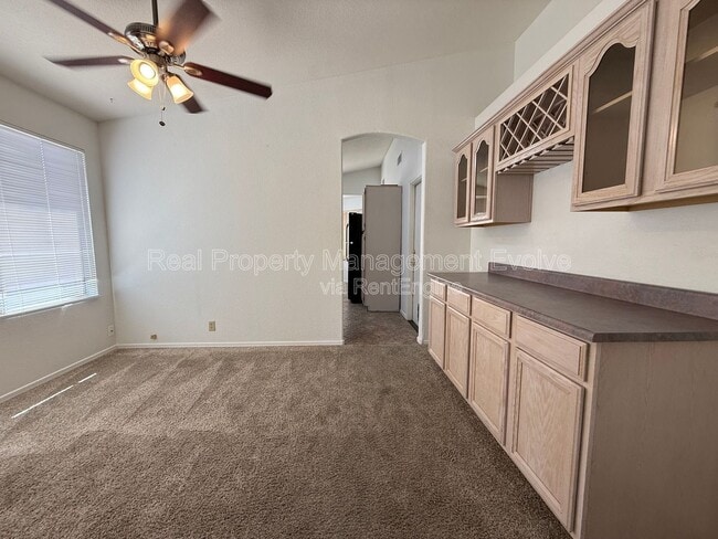 Building Photo - 4260 E Rosemonte Dr