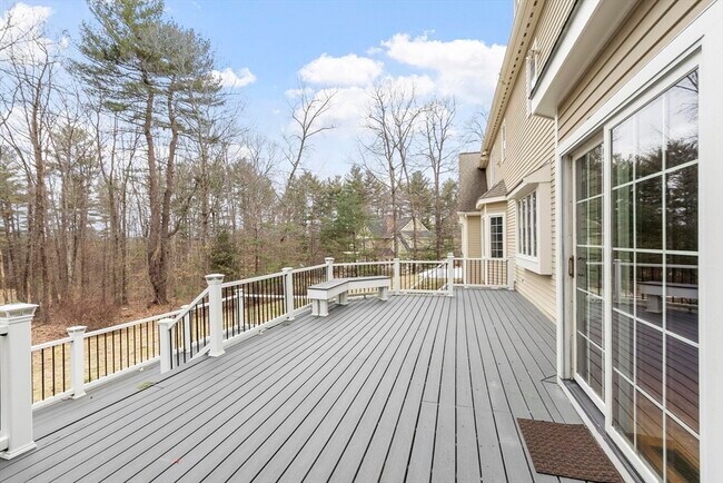 Building Photo - 58 Buttrick Ln